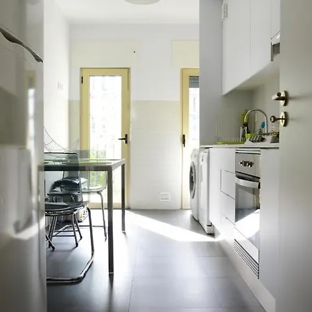 Entrecampos 6 Apartment Lisbon Exterior photo